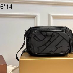 버버리 21X6X14cm 030505
