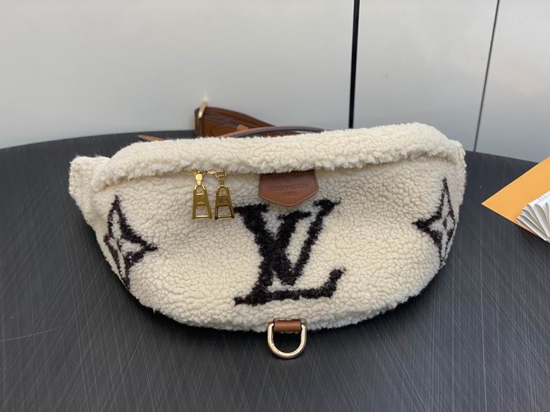 Bumbag20M237152037x14x13cm20gf2020201_1737930.jpg