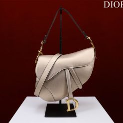 디올 M0446 25.5X20X6.5cm
