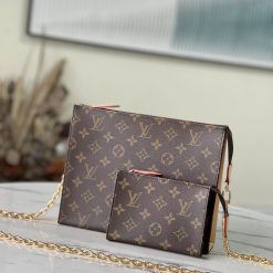 루이비통 Pochette Voyage M47543 26x20x5cm